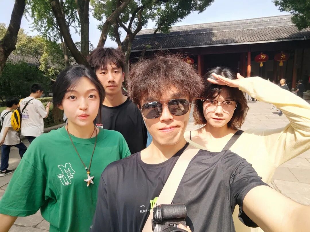 【大工人物】多家媒體點贊我校學生拾金不昧的暖心故事