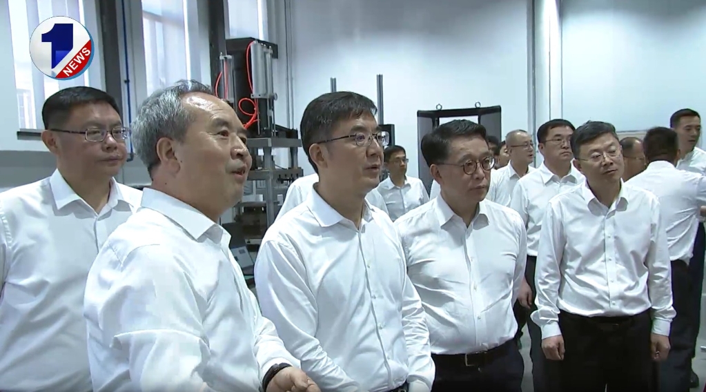 遼寧省委常委、大連市委書記熊茂平來校調研