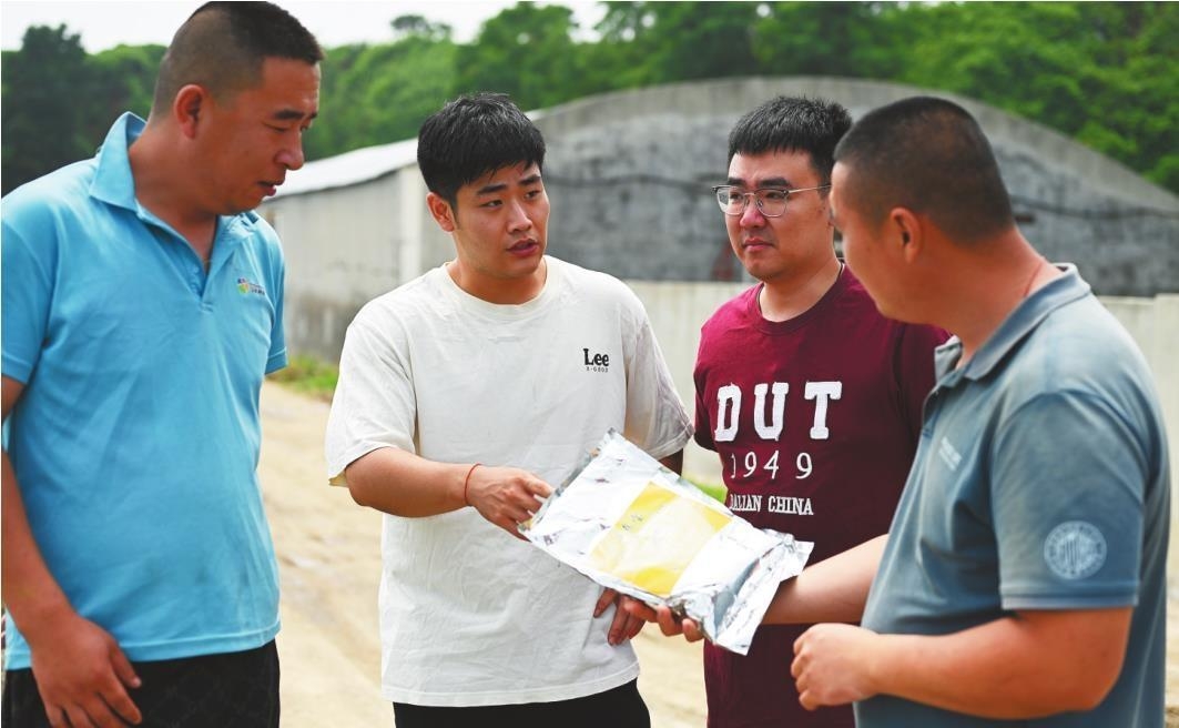 【遼寧日報·整版】為海參找“替抗”拿下全國金獎 一群00后從一個“蛋”開始的跨界挑戰(zhàn)